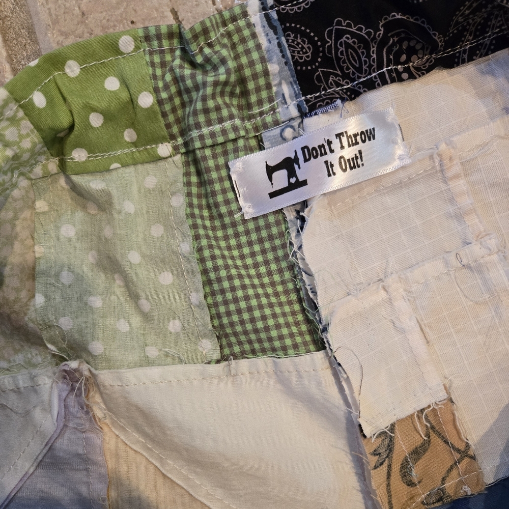 Upcycled Vtg Quilt Top Barrel Pants M-L Handmade Dont Throw It Out - Picture 4 of 6